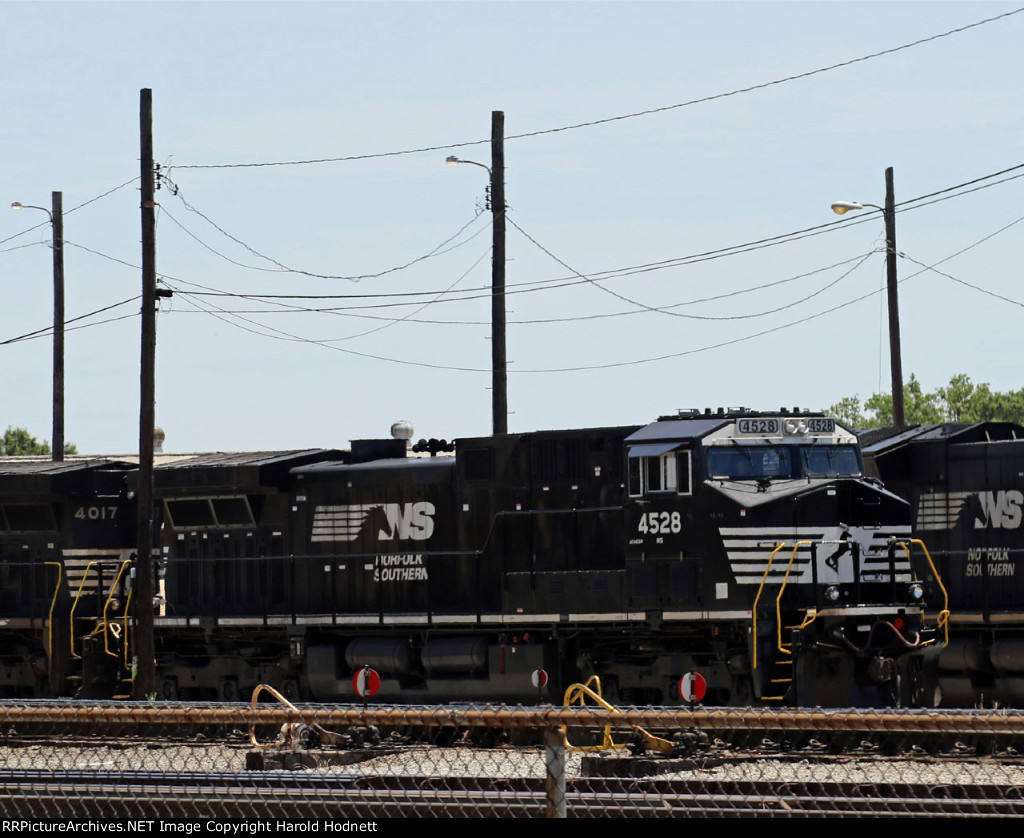 NS 4528